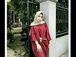 Indonesian Hijaber Selebgram Sange -